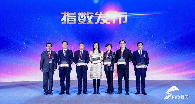 济南中央商务区荣获“2022中国投资环境质量十佳产业园区”称号