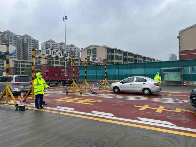 济南交警：今天的返程高峰将出现在下午5点到晚上9点