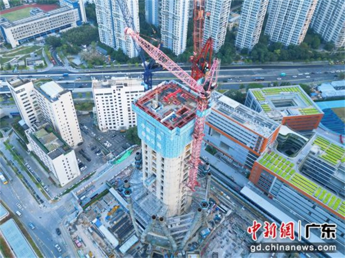 项目实景图(超塔)。中建三局 供图