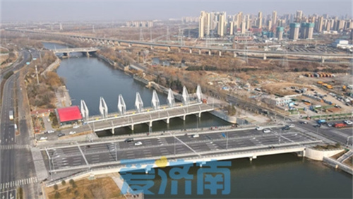 05.jpg